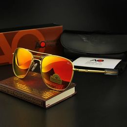 Lunettes de soleil pilotes Men de qualité supérieure de qualité Ao Sun Glasss 55 mm pour l'objectif de verre optique militaire américain masculin 240411