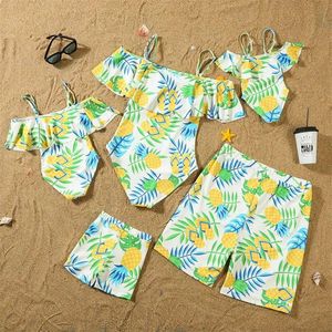 Famille d'ananas assorties de maillots de bain à volants Mothes de maillots de bain onepiece maman et moi vêtements père fils nage shorts 240515