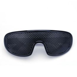 Pinhole -glazen zwarte anti -vermoeidheid Hallow -zonnebril Zonnebril Kleine gat Myopia brillen Hoge kwaliteit Plastic druppel 2957