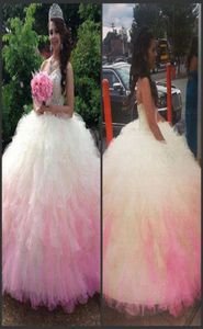 Pink 15 Destrados de fiesta Sweetheart Crystal Beadings Skirt Ombre Quinceanera Vestidos dulces 16 Vestidos Ball Debutante Gown2412596