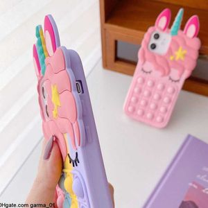 Funda de silicona suave rosa con dibujos de unicornios en 3D para iphone 13X8 7 6s plus 5S SE XS XR 11 12 Pro Max, funda bonita de caballo, funda de conejito de goma