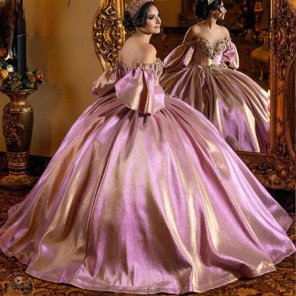 Pink 3d Flowers Beading Quinceanera Vestidos fuera del hombro Apliques de oro Corsé Corsé Prom Ball Ball Vestido Sweet 16 15 Rente