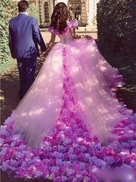 Roze 3D bloemen Prinses Quinceanera Jurken Corset Tule Sweet 16 jurken lange trein vestido de debutante van de schouder 15 jaar meisjes brithday Prom-jassen