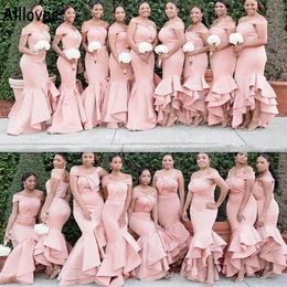 Vestidos de dama de honor de sirena para niñas africanas de color rosa para boda, hombros descubiertos, vestidos de dama de honor con gradas, vestido de fiesta formal de sirena de satén con pliegues, talla grande CL0907