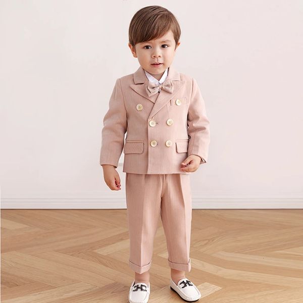 Trajes rosados para niños para bodas Traje de chaqueta para niños para traje de niño Blazer infantil Esmoquin para niños Conjuntos de ropa para bebés CoatPantbow 3Ps 240312