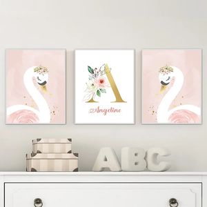 Roze Kroon Zwaan Gouden Aangepaste Baby Kids Naam Posters en Prints Kinderkamer Muur Canvas Schilderijen voor Meisjes Slaapkamer DecorL01