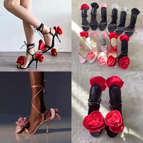 Sandales à talons à double fleur rose en sandales de mariage élégant en satin rouge Chaussures Femmes Femmes Round Toes Crystal incrustées enveloppant les sangles de cheville talons