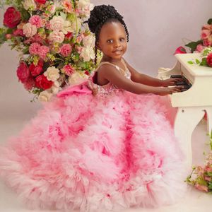Robes de fille de fleur rose col transparent appliqué dentelle robe de bal en tulle à plusieurs niveaux princesse flowergirl petits enfants première fête d'anniversaire fille et mère robe CF017