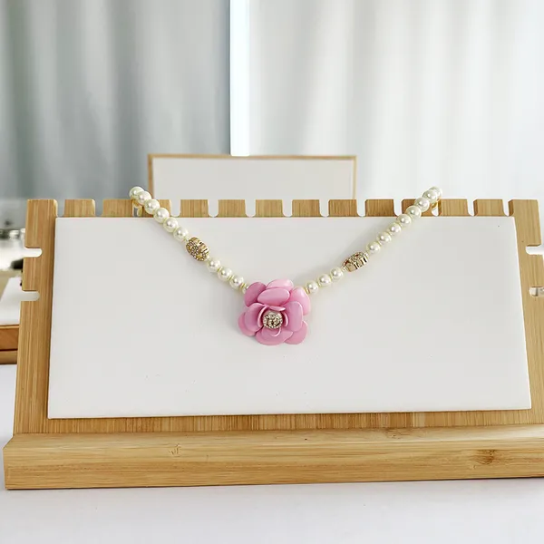 Collier de perles avec pendentif fleur rose, chaîne de pull en diamant plaqué or 18 carats, double lettre de créateur pour femme, ne se décolore jamais, cadeau de mariage, accessoires de bijoux