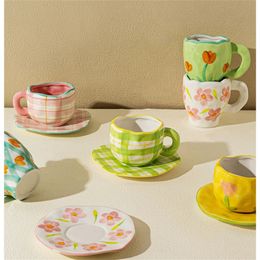 Rose peint à la main fleur en céramique tasse à café soucoupe ensemble maison bureau mignon tasse petit déjeuner jus de lait tasse à thé avec poignée cadeau 240113