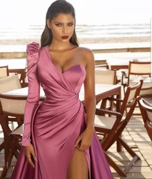 Roze prom jurken lange mouwen vrouwen formele jurk zeemeermin hoge split celebrity robe de soiree avondkleding DWJ0210