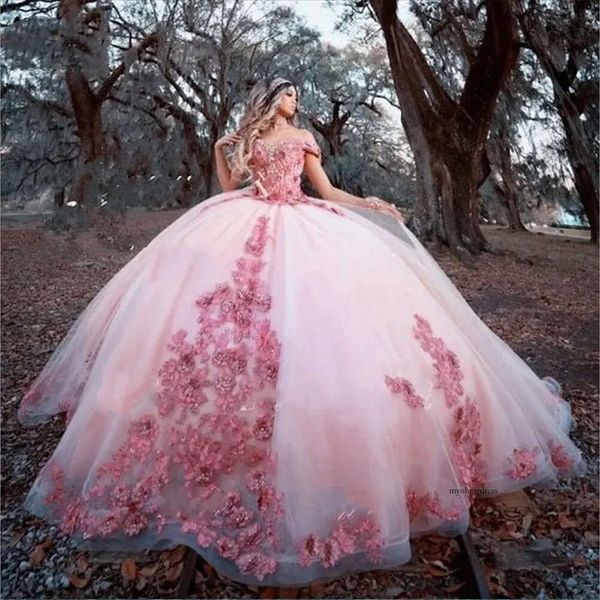 Robes de quinceanera rose 3d en dentelle florale appliquée corset perle arrière hors de l'épaule sur mesure sweet 16 princesse d'anniversaire de fête de bal de bal Vestide 0509