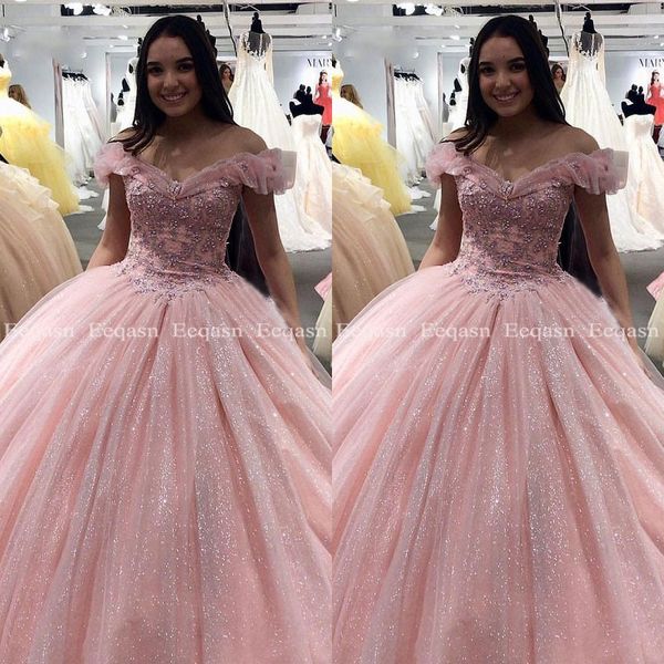 Robe Rose Quinceanera Robe de billes Applique Dentelle Cristal Prom 2020 Débutant Sweet 16 Robe Corset Vestidos de 15 Anos