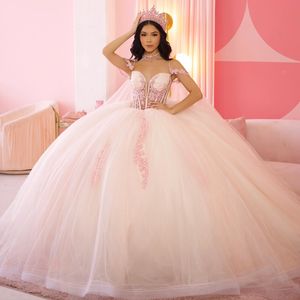 Robes De Quinceanera rose robe De bal pour filles douces appliques dentelle avec Cape robes De XV 15 Anos perles robe De bal d'anniversaire