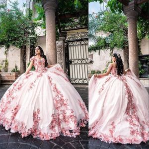 Robes de quinceanera rose Sweet 16 robe 3d fleurs de floral hors épaule sexy en dentelle appliquée Perles de bal robes de bal