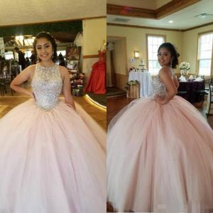 Roze Quinceanera lichte jurken kralen mouwloze holle rug zoete verjaardagsfeestje prinses gala baljurk op maat gemaakt
