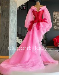 Vestidos formales de noche excitantes, color rosa y rojo, falda alta y baja con volantes, corsé con cordones, vestido de princesa de graduación de manga larga de hadas