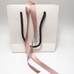 Bolsa de joyería de papel blanco con cinta rosa, caja de cartón para pulsera europea, pendientes, anillo, collar, embalaje y exhibición de joyería