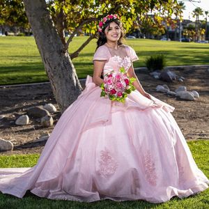 Robe de bal rose brillant rose princesse Quinceanera robes Applique Tulle robes De 15 Anos Quinceaneras doux 16 robe de fête d'anniversaire