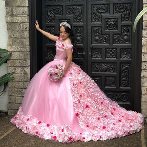 Rose Brillant Tull Princesse Robe De Bal 15 Ans Filles Quinceanera Robes De Luxe Perles 3DFlower Vestidos De 15 Anos