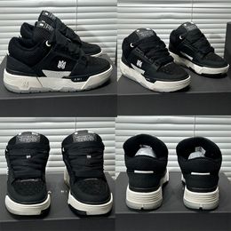 SS23 Seizoen MA1 Sneakers Modeontwerper Dames Casual Schoenen Zwart Lederen Bovenwerk Transparante Duurzame Zool Vijfhoekig Hart Geperforeerd Heren MA2 Sportschoenen