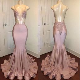 Roze prachtige stoffige, long kristallen kristallen Mermaid prom jurken spaghetti riemen backless avondjurken formeel feestkleding ba8240