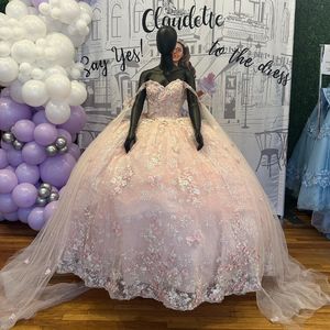 Vestido rosa dulce 16 para quinceañeras con hombros descubiertos, encaje con apliques y capa, vestido de fiesta de princesa mariposa, vestido de cumpleaños, Vestidos 15 De