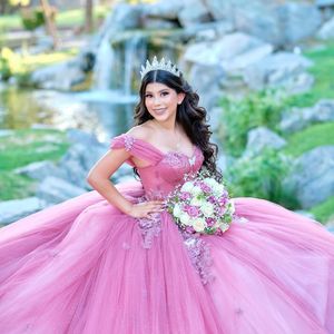 Rose Chérie Bling Paillettes Doux 16 Robes De Quinceanera Applique Arc Perles Tulle Corset Robe Robes De 15 Anos Mascarade xv