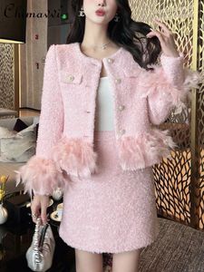 Pink Tweed Feather Fashion Suit 2024 Autumn Winter High-End Luxury Luxury Long Sleeve Coat Rok Elegante Dames tweedelige sets 240329