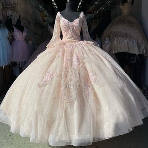 Robe de bal rose à col en v, robes de Quinceanera avec des appliques de perles en dentelle, manches longues, robe de bal princesse pour fête d'anniversaire, 15 ans