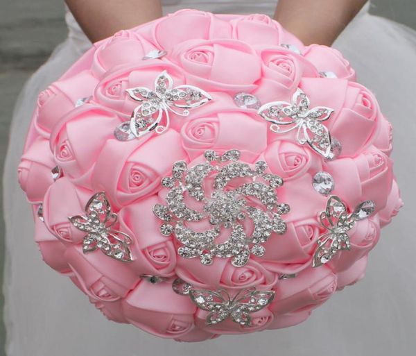 Boda rosada Ramos de novia Flores hechas a mano Dulce 15 Ramos de quinceañera Perlas Cristal Rhinestone Rosa Broche nupcial W8442592