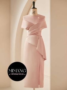Roze bruiloftsmoeder moeder van de bruid jurk pakken 2024 Nieuwe nobele jonge en modieuze high -end gelukkige oma trouwjurk zomer