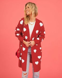 Cardigan surdimensionné pour femmes roses avec un pull imprimé coeurs mignon en V doux veste mince veste hivernale bouton vintage cardigan pour les femmes