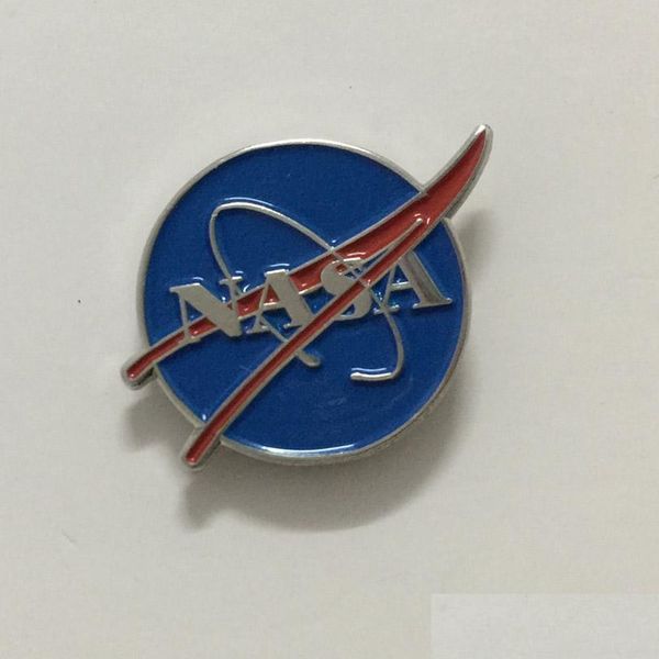 Broches Broches 100 Pcs Personnalisé En Gros Tactique Épinglettes Nasa Planet Pin Badge Pour Space Center Uniforme Vêtements Veste Chemise Drop Dh0Wg