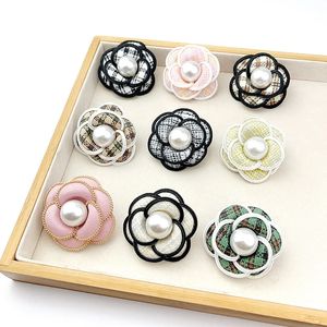 Pins Broches 2023 nouveau 27 fait à la main camélia cachemire perle chaîne tissu fleur artificielle épingles mode bijoux pour femmes accessoires 231206