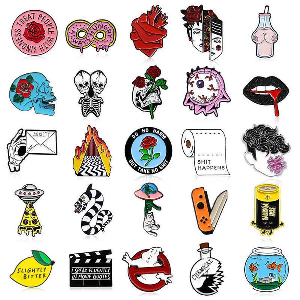 Alfileres Broches 30 Broches de estilo Cráneo Hueso de la mano Rosa roja Corazón Alien OVNI Fantasma Labios Limón Botella experimental Broche Esmalte Pin Insignia Venta al por mayor Z0421