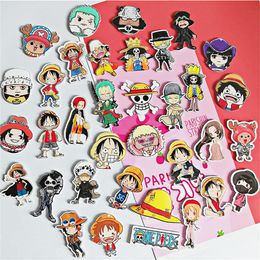 Pins Broches 35 StuksLot Japanse Cartoon Anime Acryl Broche Tas Accessoire Kleine Gift Leuke Jongens Meisjes Student Pin Badge 230909