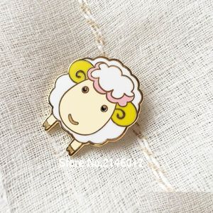 Pinnen broches 50 st fabriek op maat gemaakt schattige alpaca revers pin badge harde email schapen pins metaal ambacht cadeau ram mooie dieren geit dhv0j