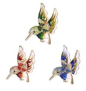 Broches, broches 50pcs / lot 3 couleurs cristal bleu émail belle broche d'oiseau clair ton or