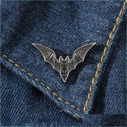 Broches Broches Chauve-Souris Broches Émail Broche Alternative Goth Mode Witchy Style Halloween Cadeau Spooky Revers Bijoux Accessoire 1 Dhgarden Dh3V8