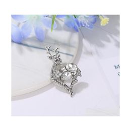 Alfileres Broches Alfileres de Navidad Regalo lindo para mujeres Broche de cristal de moda Running Deer Drop Delivery Jewelry Dhv36