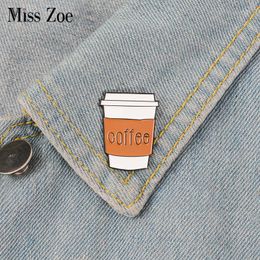 Pins broches koffie beker email pin coffee lovers lovers badge broche revers pin denim jeans shirt tas cartoon sieraden creatief cadeau voor vrienden z0421