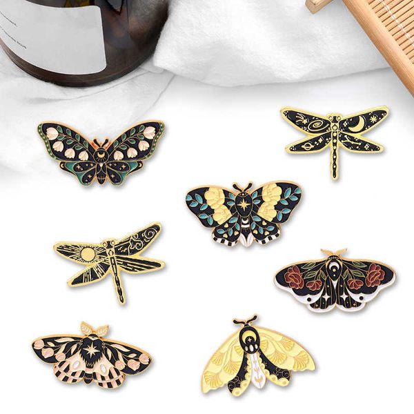 Broches Broches Créatif À La Mode Dessin Animé Papillon Mignon Mini Libellule Goutte D'huile Revers Broche Badge Pin Denim Sac Cadeau Hommes Femmes Bijoux De Mode Z0421