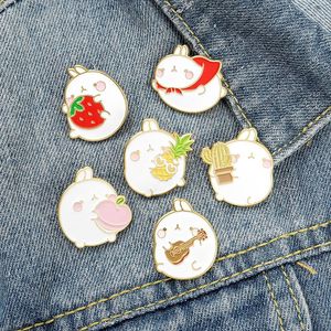 Pins, broches schattige vet emaille pin kawaii dier spelen de gitaar kleding revers cartoons badge pins sieraden cadeau voor kinderen vrienden