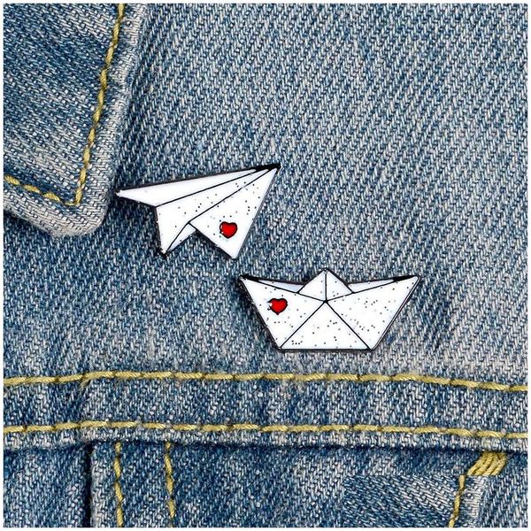 Épingles, broches mignonnes petit avion de bateau blanc broches d'émail drôles pour femmes de la chemise demour de Noël broche broche badge kawaii insigne dhmsc