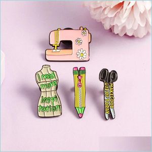 Broches Broches Designer Émail Broche Pin Tailor Ciseaux Couture Hine Zipper Stylo Badge En Métal Bijoux Exquis Vêtements Backp Dhgarden Dhpbp