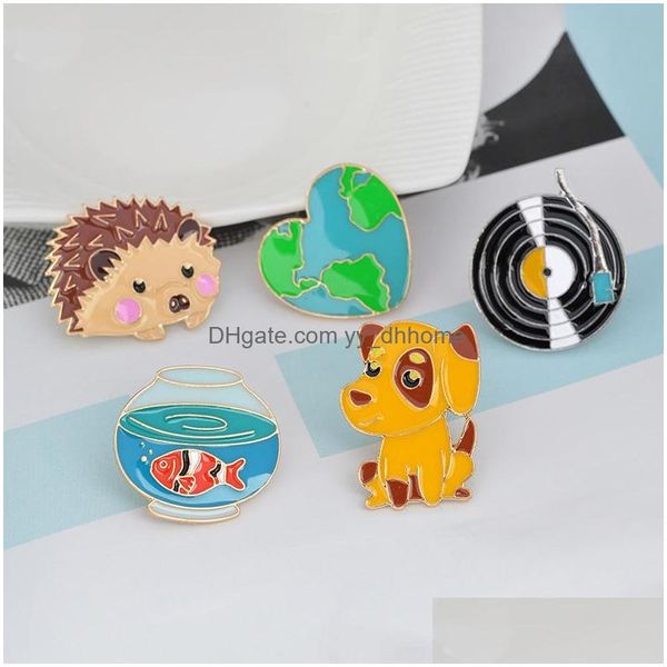 Broches Broches Chien Hérisson Peinture Broche Broches Ensemble 2021 Bol de Poisson Rouge Noir Record Émail Drôle Broches En Métal Pour Les Filles Cadeau Jewe Dh5D2