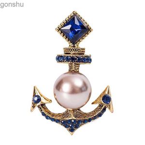 Broches broches Easya Classic Vintage Sailboat Anchor en forme de poitrine avec une eau de diamant en diamant perle élégante pour femmes de la poitrine de la poitrine