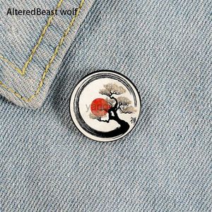 Pins Broches Enso Circle en Bonsai Tree Pin Aangepaste grappige broches Shirt Revers Tas Leuke Badge Cartoon Sieraden Cadeau voor minnaar vriendinnen HKD230807