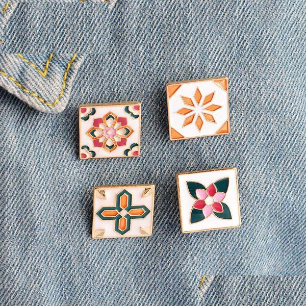 Broches Broches Esign Mti-Designs Creative Vintage Motif Chemise Col Sac Jean Chapeau Épingles En Émail Dur Broche Bouton Badge En Gros D